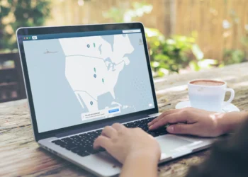 een laptop met een vpn verbinding